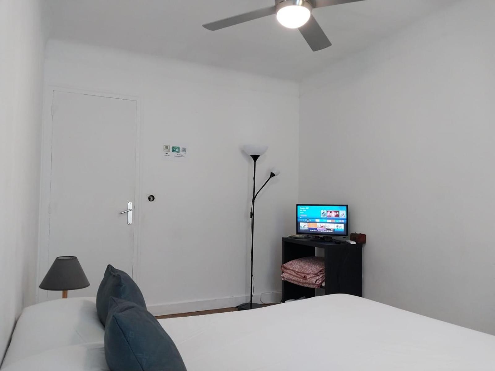 Econmic Room In A Private Apartament アンダイエ エクステリア 写真